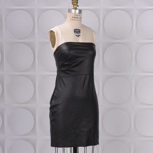 🚫SOLD ✨🥰Free People Black Faux Leather Strapless Mini Dress Sz 4